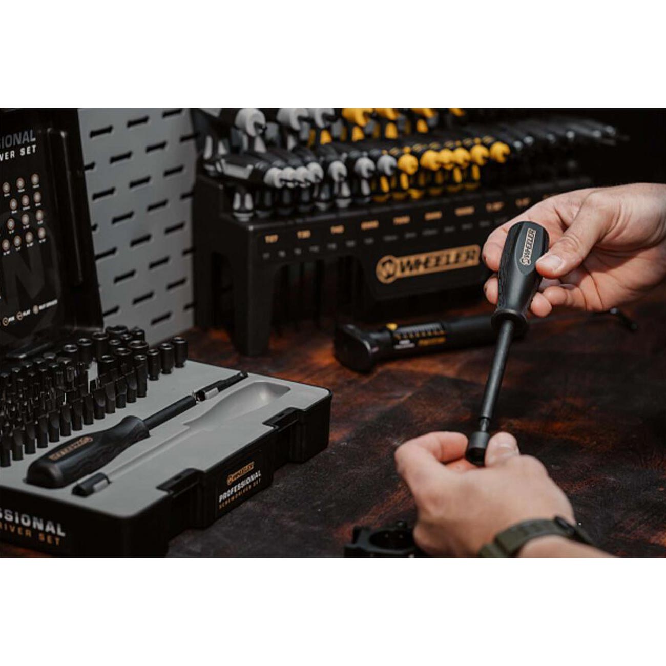 Wheeler PROFESSIONAL 100 PIECE SCREWDRIVER SET