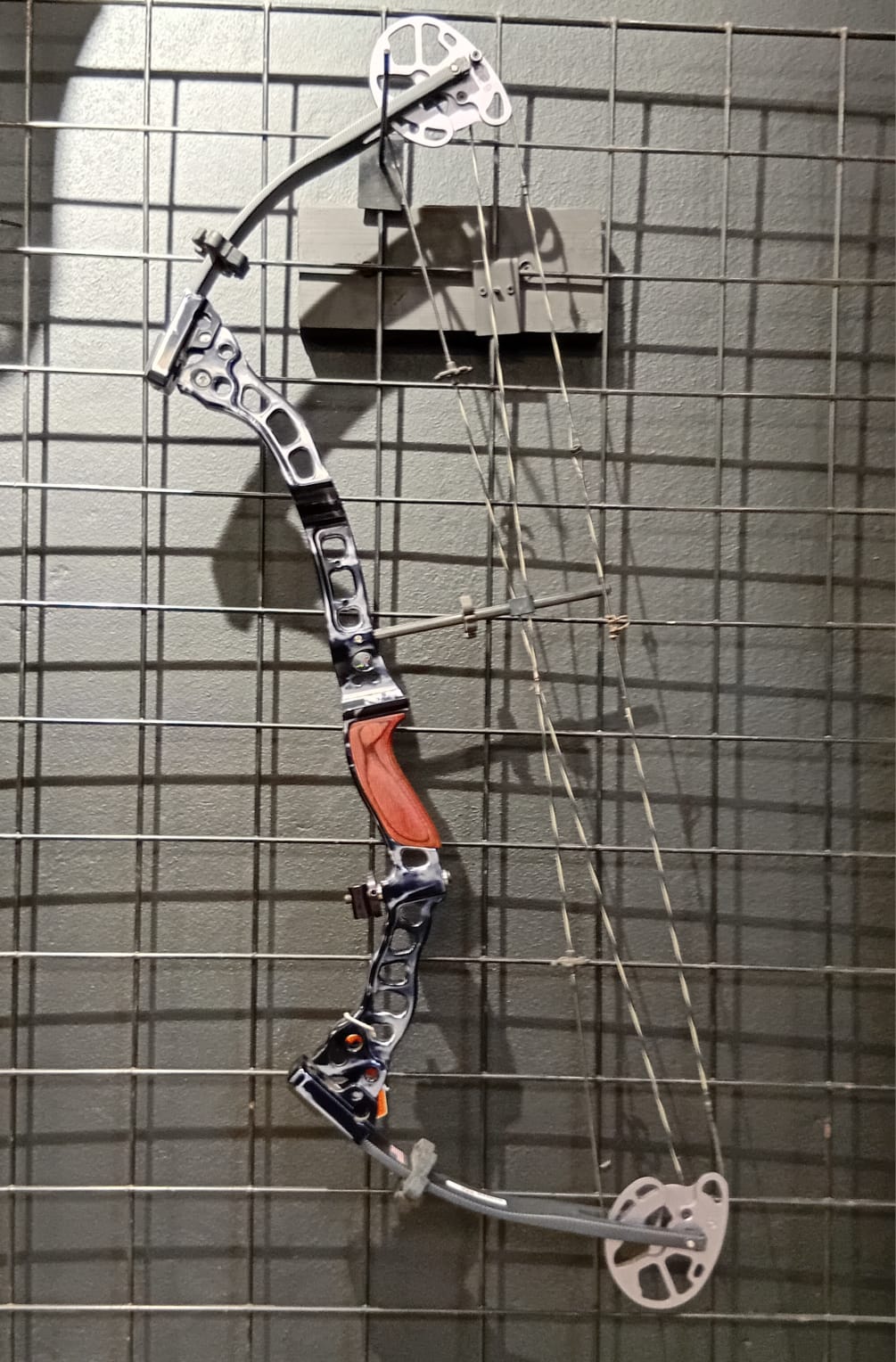 Bowtech Old Glory