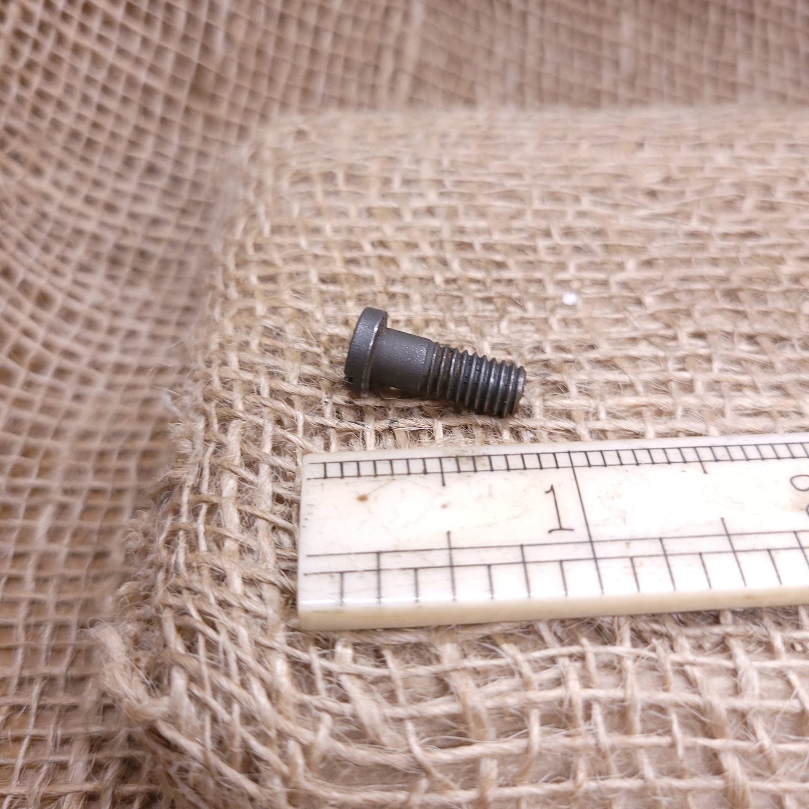 Browning TKDWN LEVER BRACKET SCREW FRONT GREY 15.2MM (OLD V) O/U