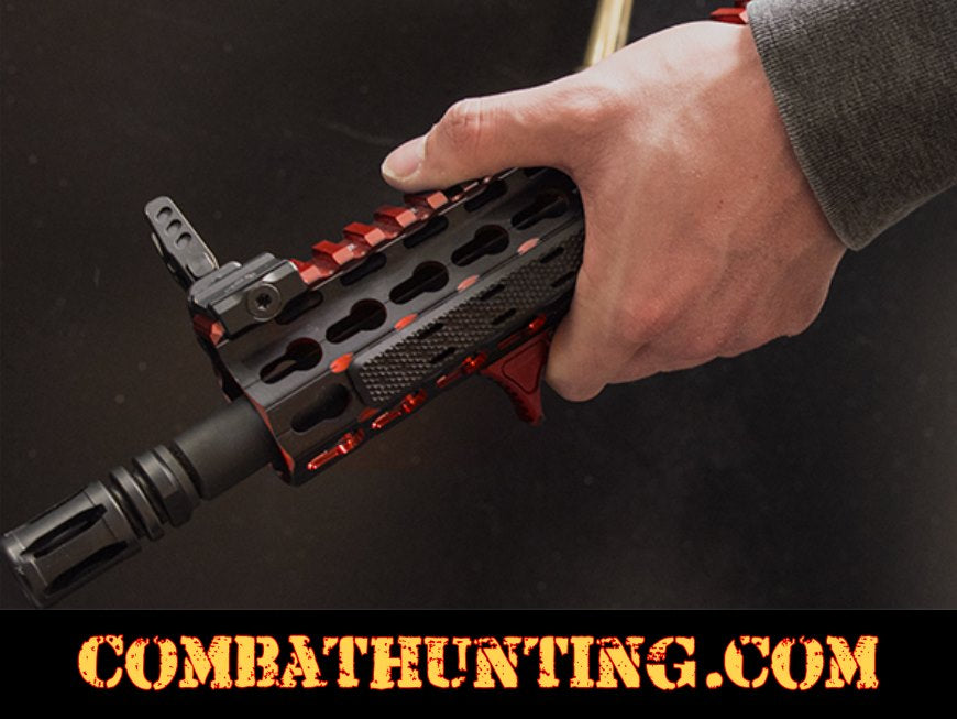 Utg ULTRA SLIM ANGLED FOREGRIP KEYMOD MATTE RED