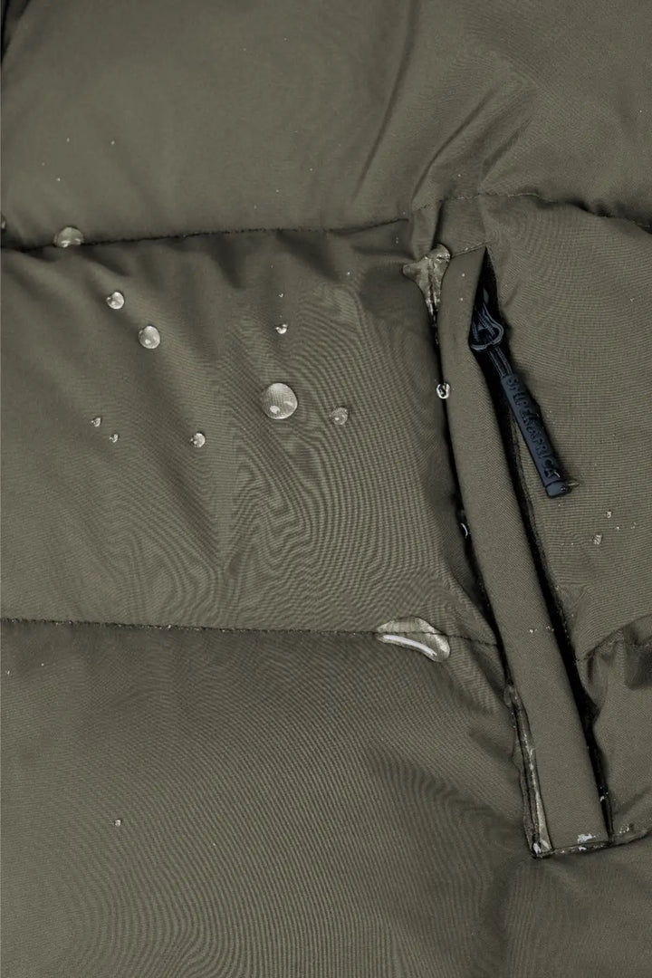 Adventure Puffer Jacket - Black/Olive