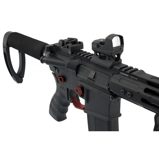 Utg AR15 AMBIDEXTROUS EXTENDED MAGAZINE RELEASE , RED